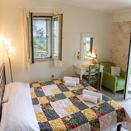 Jiulita * Tsoukaládhes